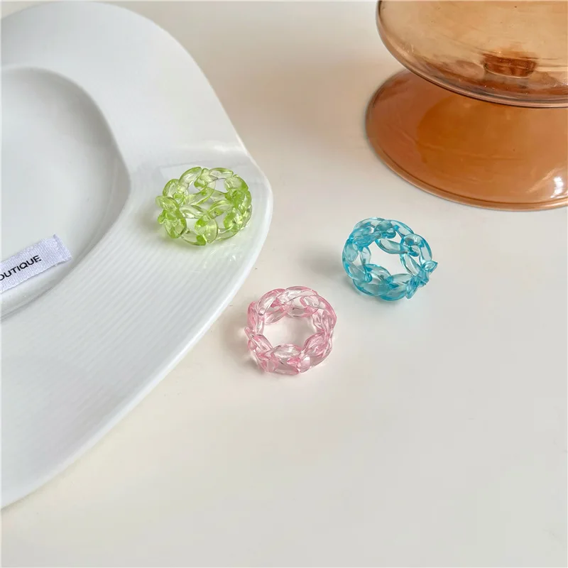 Fashion Colorful Transparent Resin Acrylic Chain Finger Hollow Ring For Women Summer Beach Travel Party Jewelry 2022 Hot Sale
Fashion Colorful Transparent Resin Acrylic Chain Finger Hollow Ring For Women Summer Beach Travel Party Jewelry 2022 Hot Sale