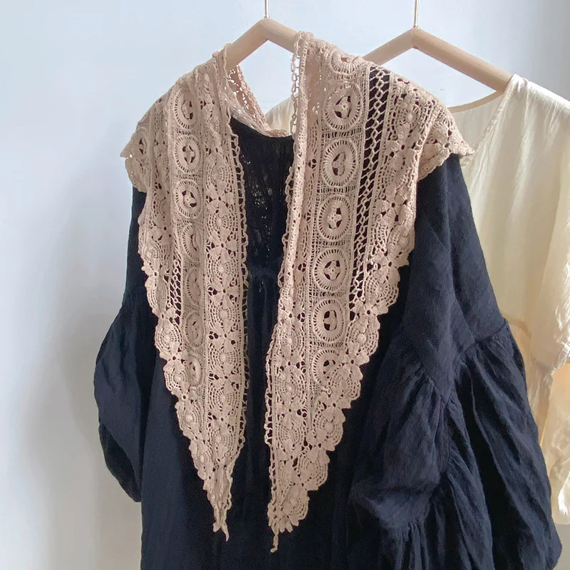 Women's Fake Collars Shawl White Black Triangle Lace Hollow Floral Scarf Handkerchief Female Shirt Blouse False Collar Scarves
Women's Fake Collars Shawl White Black Triangle Lace Hollow Floral Scarf Handkerchief Female Shirt Blouse False Collar Scarves