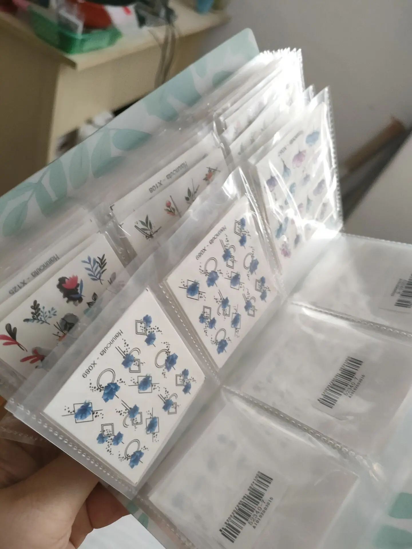 120 Slots Albums Storage Book Nail Stickers Collecting Tools Clear Collection Holder Organizer Nail Decals Display Showing Shelf
120 Slots Albums Storage Book Nail Stickers Collecting Tools Clear Collection Holder Organizer Nail Decals Display Showing Shelf