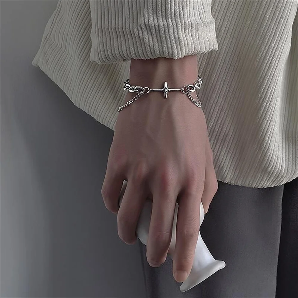 Fashion Six-pointed Star Bracelet For Women Collar Goth Bracelet Teen Aesthetic Jewellery Hip Hop Party Girl 2022 New Jewelry
Fashion Six-pointed Star Bracelet For Women Collar Goth Bracelet Teen Aesthetic Jewellery Hip Hop Party Girl 2022 New Jewelry