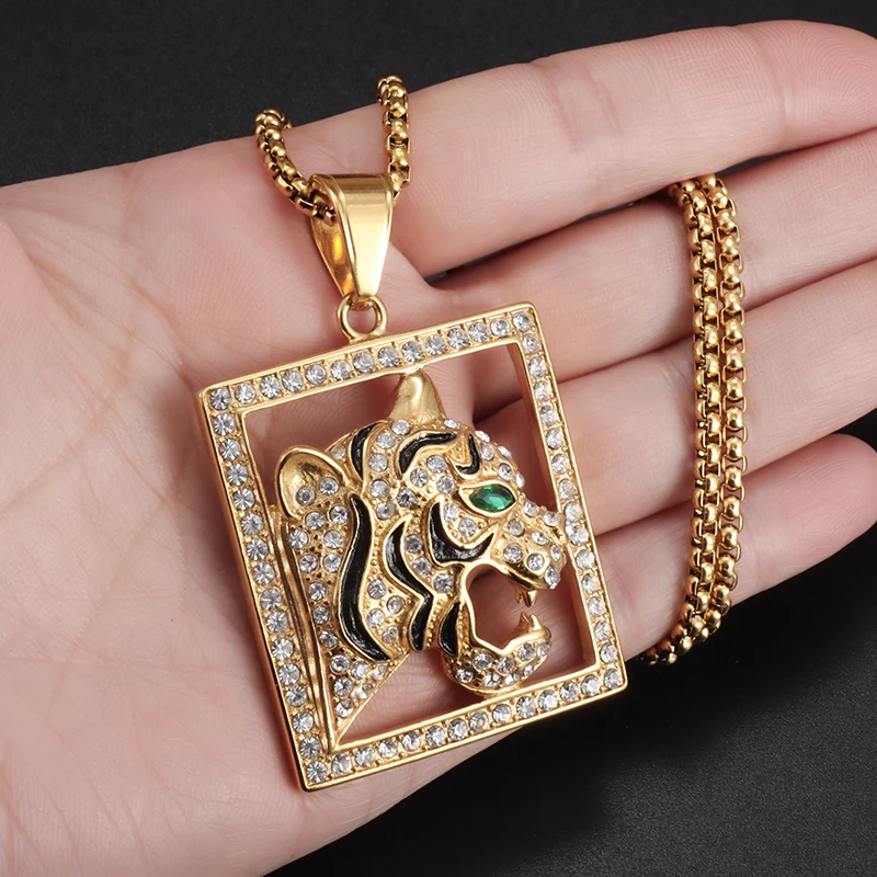 European Style Retro Ice Out Green-Eyed Tiger Head Square Pendant Men Hip-Hop Animal Necklace Jewelry Gift Father's Day Gift
European Style Retro Ice Out Green-Eyed Tiger Head Square Pendant Men Hip-Hop Animal Necklace Jewelry Gift Father's Day Gift