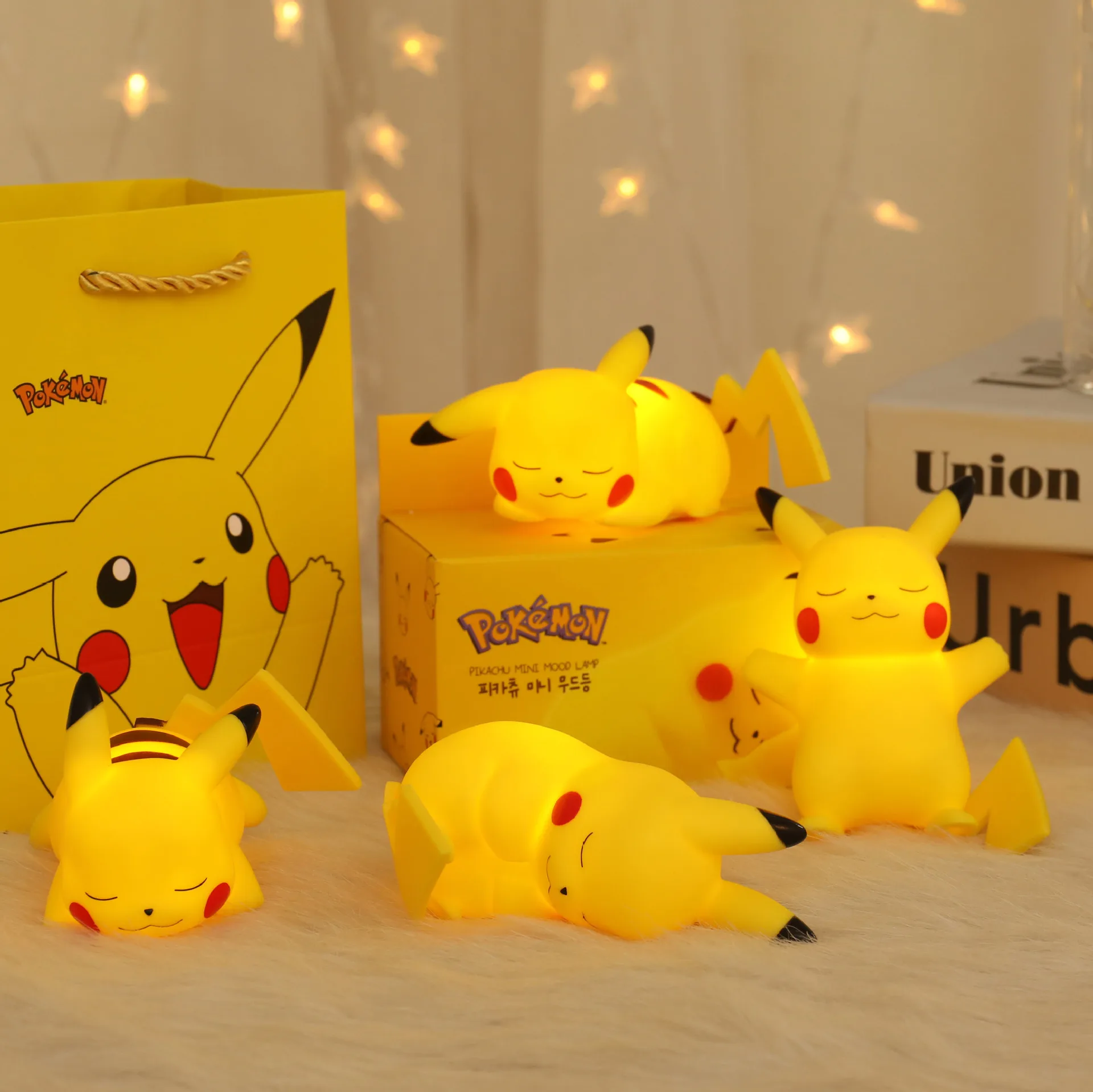 Pokemon Pikachu Anime LED Light Vinyl Night Lights Bedroom Desk Ornament Children's Accompanying Sleep Toys Birthday Gifts
Pokemon Pikachu Anime LED Light Vinyl Night Lights Bedroom Desk Ornament Children's Accompanying Sleep Toys Birthday Gifts