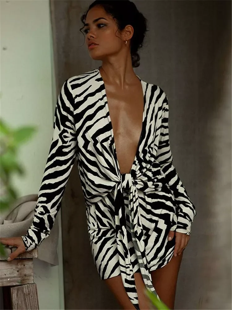 Articat Zebra Print Bandage Shirt Dress Women V-Neck Outwear Female Long Sleeve Autumn Beachwear Women Printed Shirts Dress
Articat Zebra Print Bandage Shirt Dress Women V-Neck Outwear Female Long Sleeve Autumn Beachwear Women Printed Shirts Dress