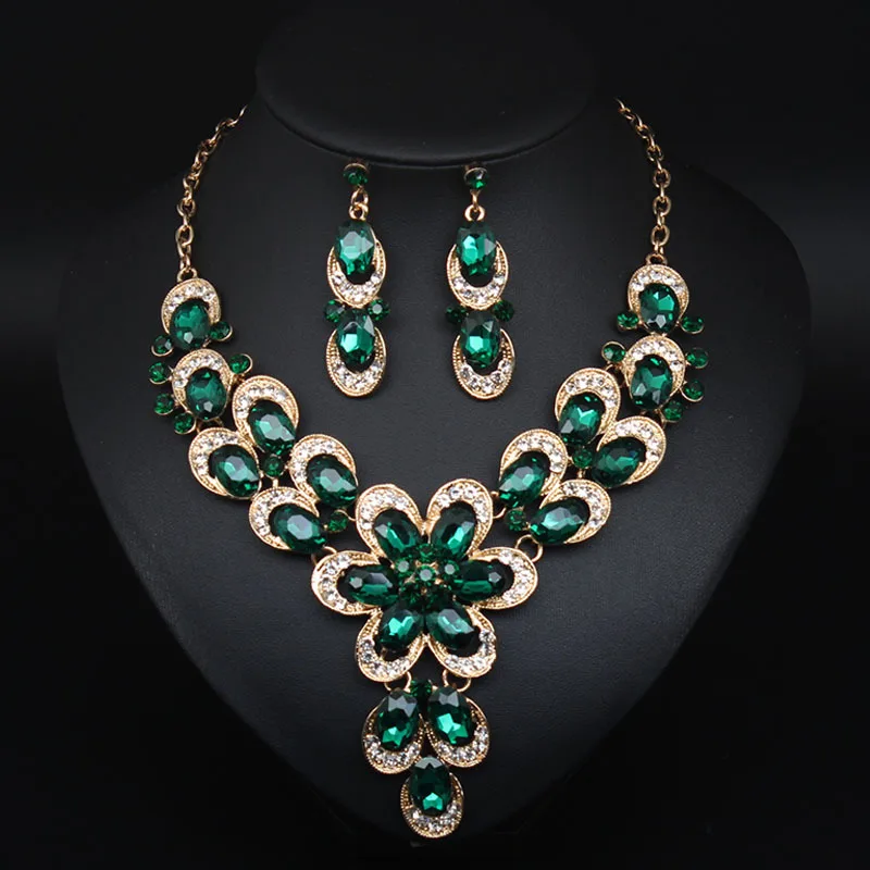 Vintage Luxury Exaggerated Flower Water Drop Crystal Stone Necklace Earrings for Women Bridal Wedding Party Jewelry Set Gift
Vintage Luxury Exaggerated Flower Water Drop Crystal Stone Necklace Earrings for Women Bridal Wedding Party Jewelry Set Gift