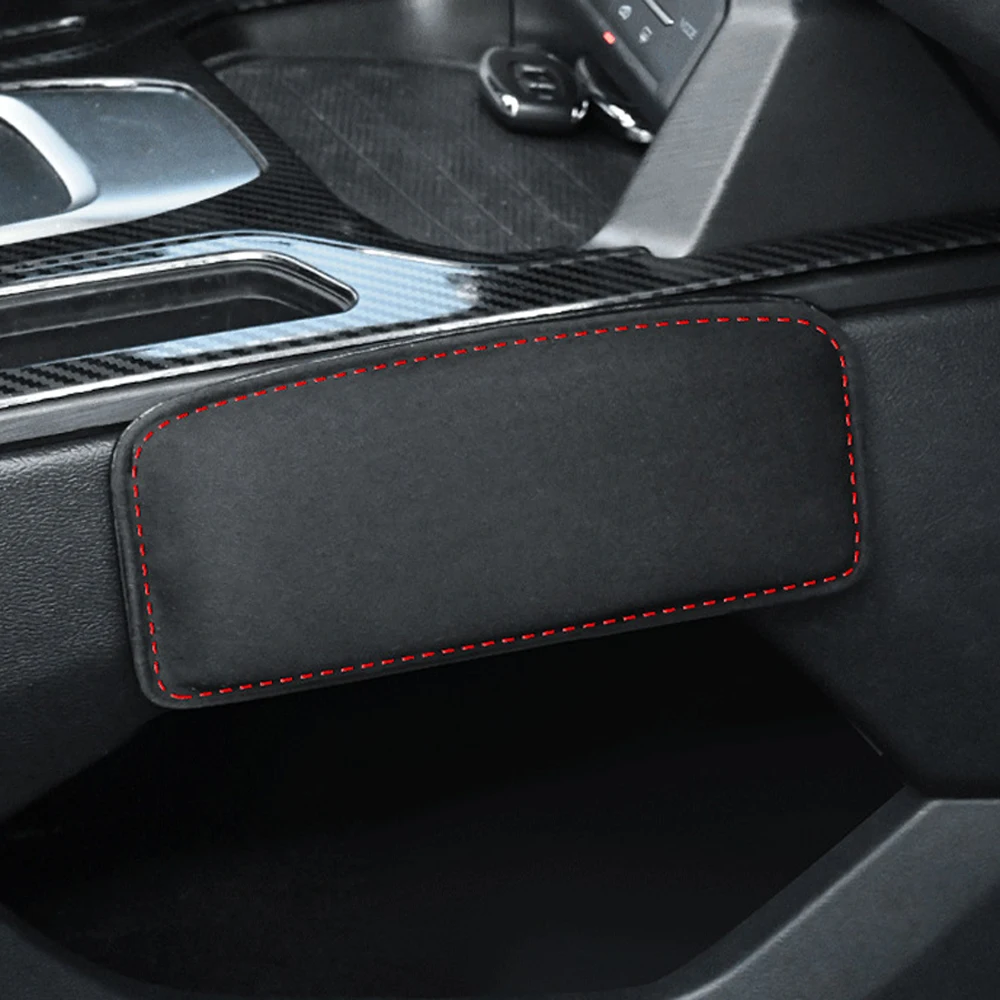 1Pc Comfortable Suede Car Pillow Car Knee Pad Auto Cushion Elastic Memory Foam Leg Pad Headrest Car Accessories
1Pc Comfortable Suede Car Pillow Car Knee Pad Auto Cushion Elastic Memory Foam Leg Pad Headrest Car Accessories
