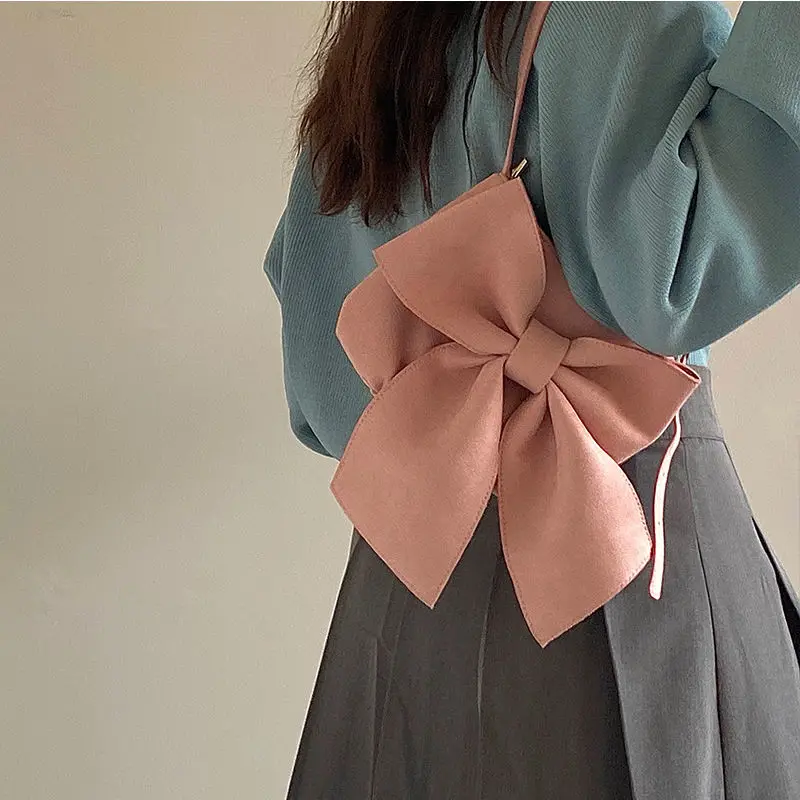 Small new womens bag super sweet bow large one-shouldered handbag sweet cool spicy girl bag under the armpit
Small new womens bag super sweet bow large one-shouldered handbag sweet cool spicy girl bag under the armpit