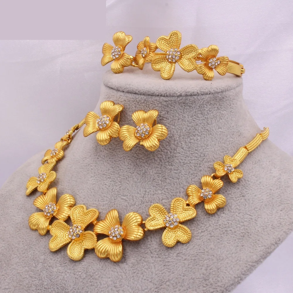 New RoseL Arabian Bridal wedding jewelry set Women wear necklace earrings ring bracelet set of four pieces Delicate craft
New RoseL Arabian Bridal wedding jewelry set Women wear necklace earrings ring bracelet set of four pieces Delicate craft