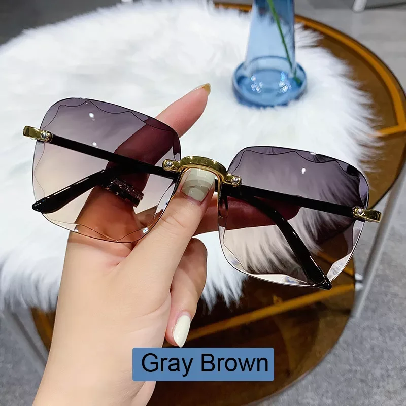 Vintage Classic Square Sunglasses Women Brand Designer Colorful Sun Glasses Female Retro Outdoor Gradient Rimless Oculos De Sol
Vintage Classic Square Sunglasses Women Brand Designer Colorful Sun Glasses Female Retro Outdoor Gradient Rimless Oculos De Sol