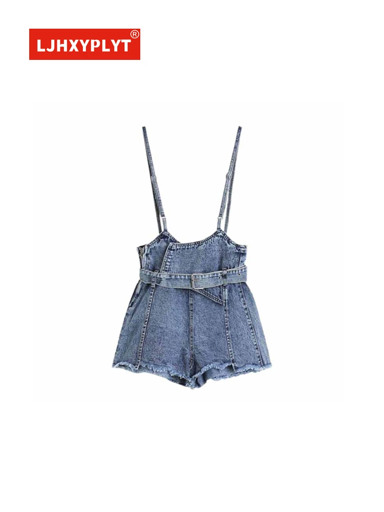 Blue Denim Suspender One-piece Shorts Women's Summer New High Waist All-match Loose Strap Casual Pants Trend Female
Blue Denim Suspender One-piece Shorts Women's Summer New High Waist All-match Loose Strap Casual Pants Trend Female