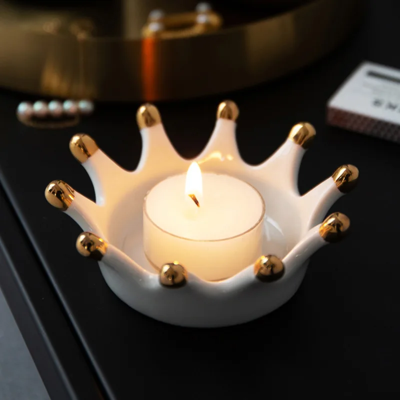 Home Decor Candle Holders Wedding Table Decoration INS Ceramic Crown Jewelry Tray Earring Necklace Ring Plate Home Decoration
Home Decor Candle Holders Wedding Table Decoration INS Ceramic Crown Jewelry Tray Earring Necklace Ring Plate Home Decoration