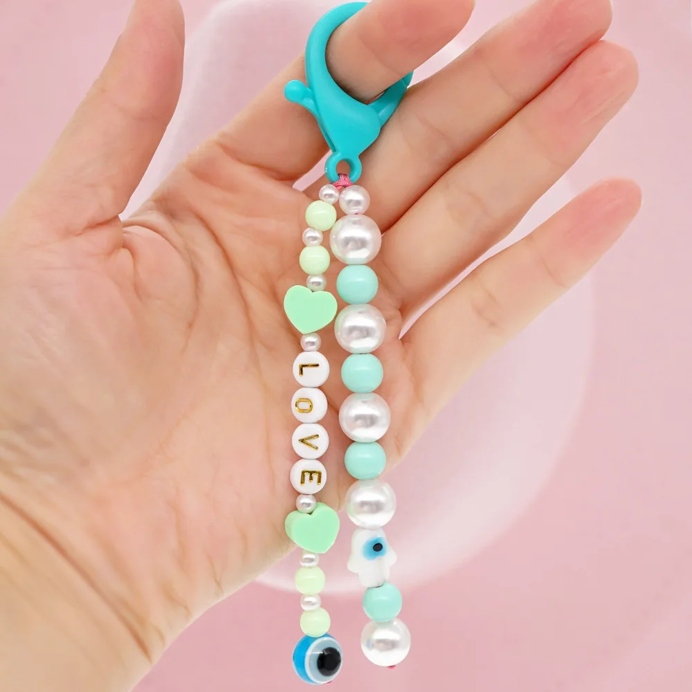 Trend Fresh LOVE Letter Keychain Acrylic Pearl Beads Anti-Lost Car Key Bag Pendant Key Chain Women Vehicle Keyring Jewelry Gift
Trend Fresh LOVE Letter Keychain Acrylic Pearl Beads Anti-Lost Car Key Bag Pendant Key Chain Women Vehicle Keyring Jewelry Gift
