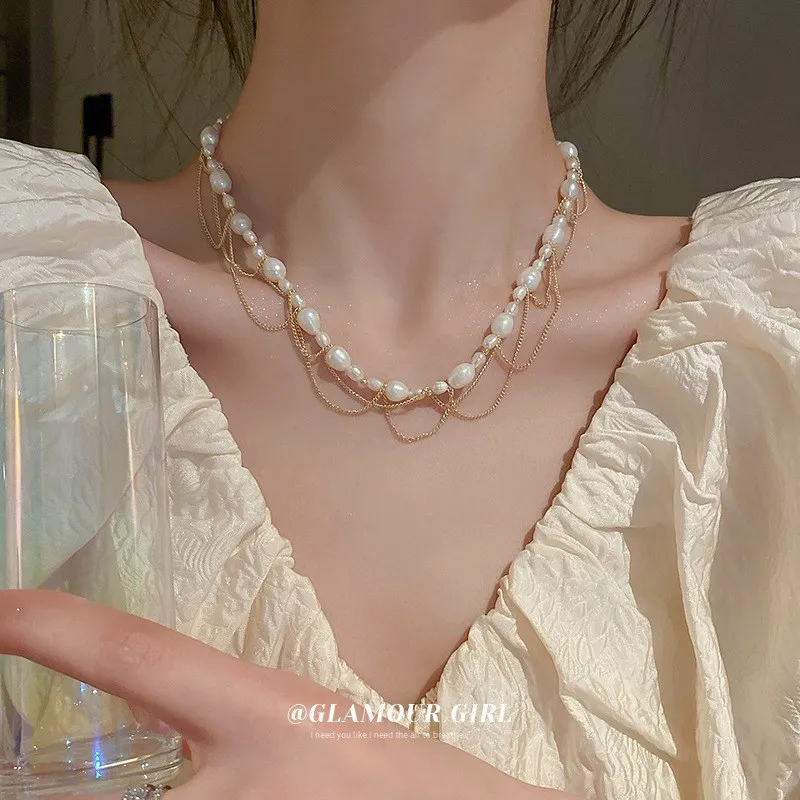 Vintage Pearl Multi-Layer Necklace for Women New Design Sense Short Collarbone Chain Fashion Temperament Light Luxury Necklace
Vintage Pearl Multi-Layer Necklace for Women New Design Sense Short Collarbone Chain Fashion Temperament Light Luxury Necklace