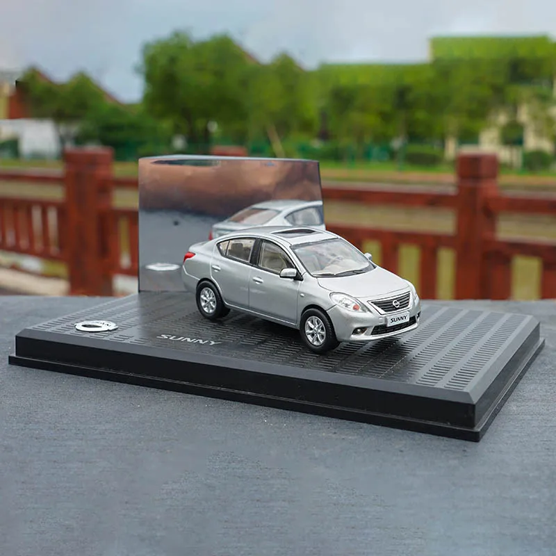 Модель автомобиля Nissan Sunny в масштабе 1:43, литая модель автомобиля из сплава, Металлическая Имитация, коллекционная игрушка, сувенир для взрос...
Модель автомобиля Nissan Sunny в масштабе 1:43, литая модель автомобиля из сплава, Металлическая Имитация, коллекционная игрушка, сувенир для взрос...