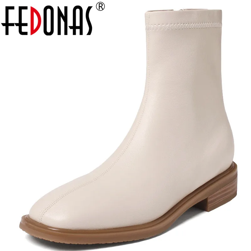FEDONAS 2022 Classic Women Ankle Boots Autumn Winter Short Boots Concise Working Casual Low Heels Side Zipper Shoes Woman
FEDONAS 2022 Classic Women Ankle Boots Autumn Winter Short Boots Concise Working Casual Low Heels Side Zipper Shoes Woman