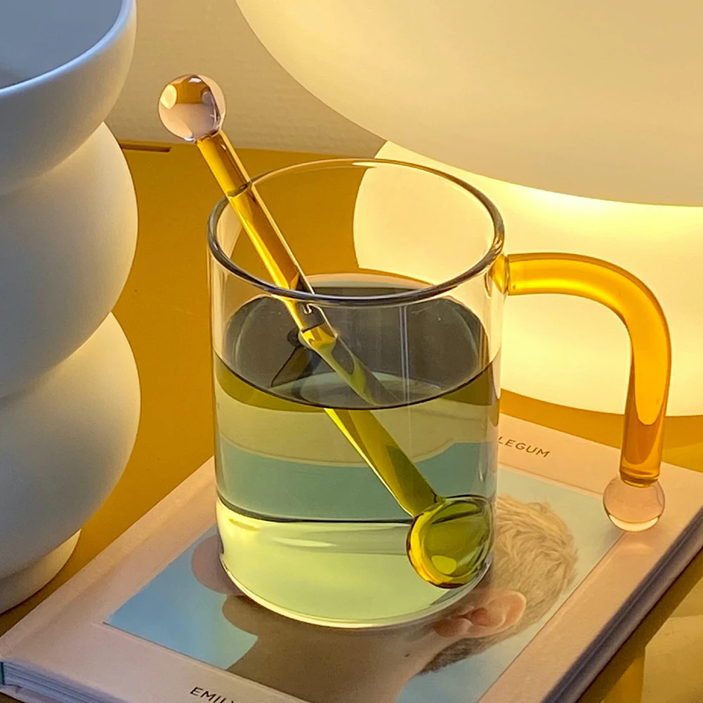 Термостойкие стеклянные цветные кофейные бокалы с ручкой чашка для молока и завтрака нордическая Современная кружка для пива питьевые бок...
Термостойкие стеклянные цветные кофейные бокалы с ручкой чашка для молока и завтрака нордическая Современная кружка для пива питьевые бок...