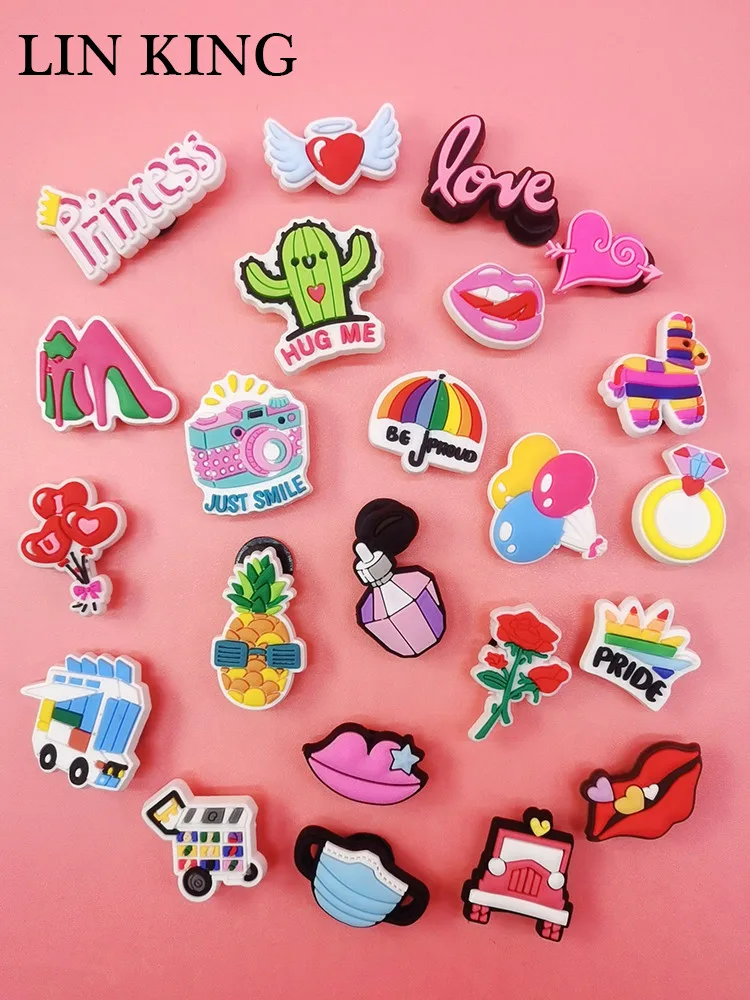1PCS Cute Cartoon PVC Shoe Charms DIY Pin Croc Jeans Funny Shoe Accessories Fit Clogs Decorations Buckle Adult Kids Party Gifts
1PCS Cute Cartoon PVC Shoe Charms DIY Pin Croc Jeans Funny Shoe Accessories Fit Clogs Decorations Buckle Adult Kids Party Gifts