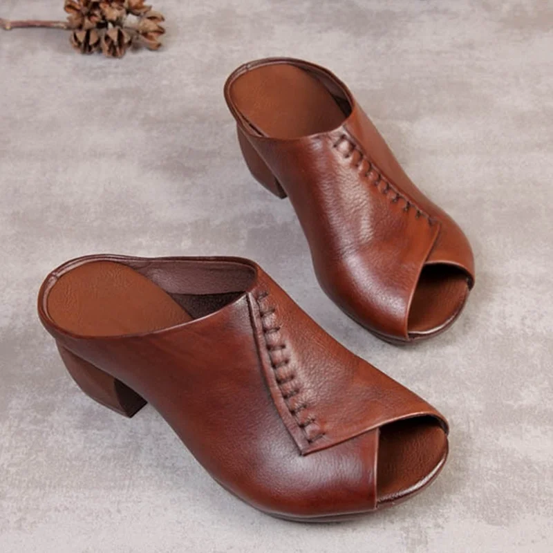 Thick-heeled Soft Leather Outer Slippers Fish Mouth Comfortable Versatile Mid-heeled Women Sandals Women's Mother's Shoes Women 
Thick-heeled Soft Leather Outer Slippers Fish Mouth Comfortable Versatile Mid-heeled Women Sandals Women's Mother's Shoes Women