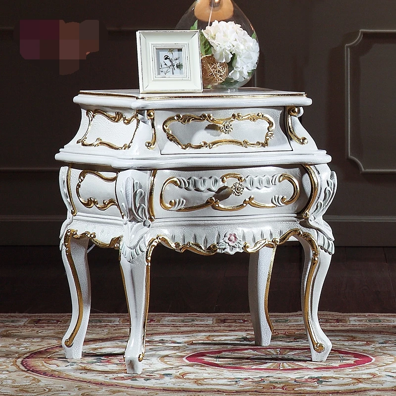 Classical French solid wood bedside table hand-carved painted double-smoking European bedside table. 
Classical French solid wood bedside table hand-carved painted double-smoking European bedside table.
