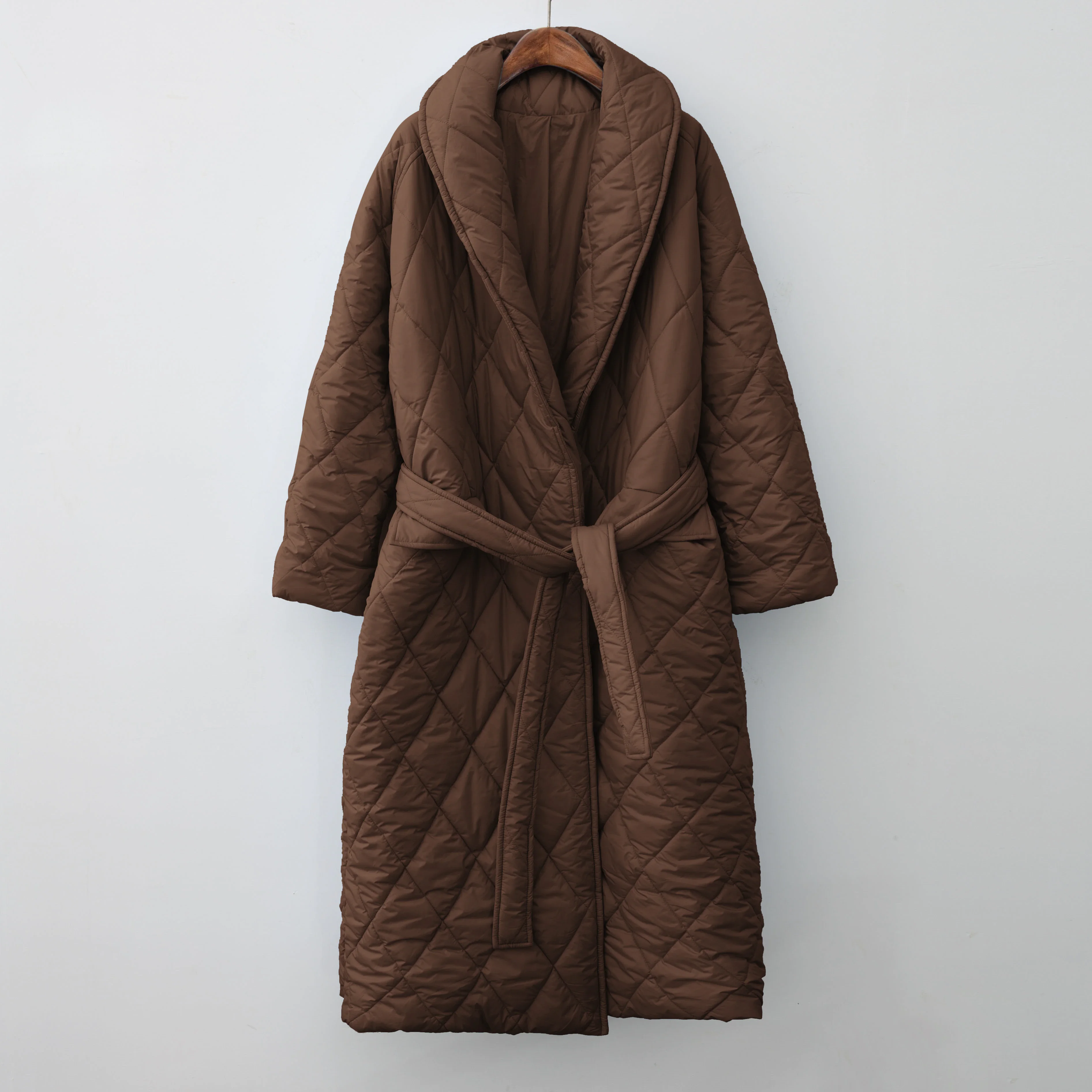 2021 Autumn Winter Fashion Women Puffer Coat Oversized Maxi Robe Long Parka Casual Outerwear
2021 Autumn Winter Fashion Women Puffer Coat Oversized Maxi Robe Long Parka Casual Outerwear