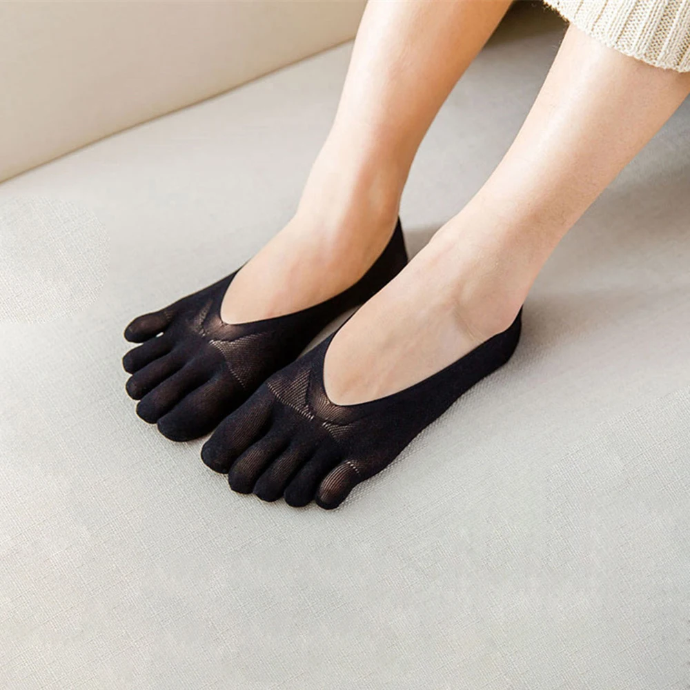 1 Pair Woman's Thin Sock Non-slip Spring Summer And Autumn Fashion Boat Socks Anti-skid Five Finger Socks Short Sock
1 Pair Woman's Thin Sock Non-slip Spring Summer And Autumn Fashion Boat Socks Anti-skid Five Finger Socks Short Sock