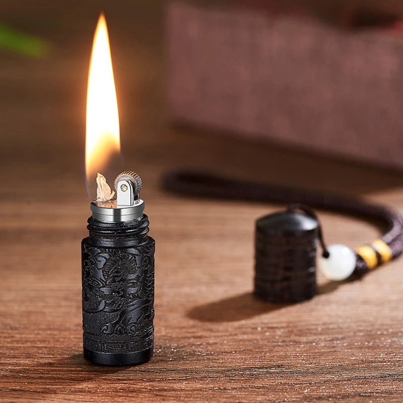 New Ebony Diesel Torch Lighter Mini Keychain Retro Kerosene Lighter Exquisite Carving Cigarette Lighters Gifts Dropshipping
New Ebony Diesel Torch Lighter Mini Keychain Retro Kerosene Lighter Exquisite Carving Cigarette Lighters Gifts Dropshipping