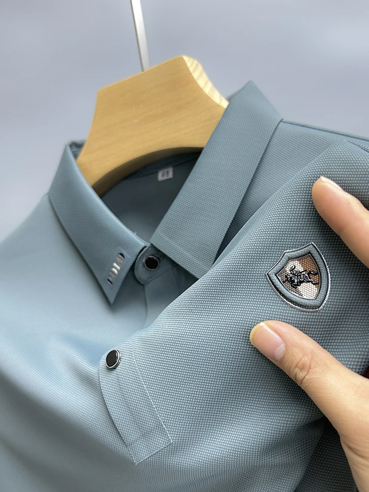 High Quality New Ice Silk Lapel Casual Solid Color Summer Shield Short Sleeve Men Luxury Fashion Polo Shirt Short Sleeve
High Quality New Ice Silk Lapel Casual Solid Color Summer Shield Short Sleeve Men Luxury Fashion Polo Shirt Short Sleeve