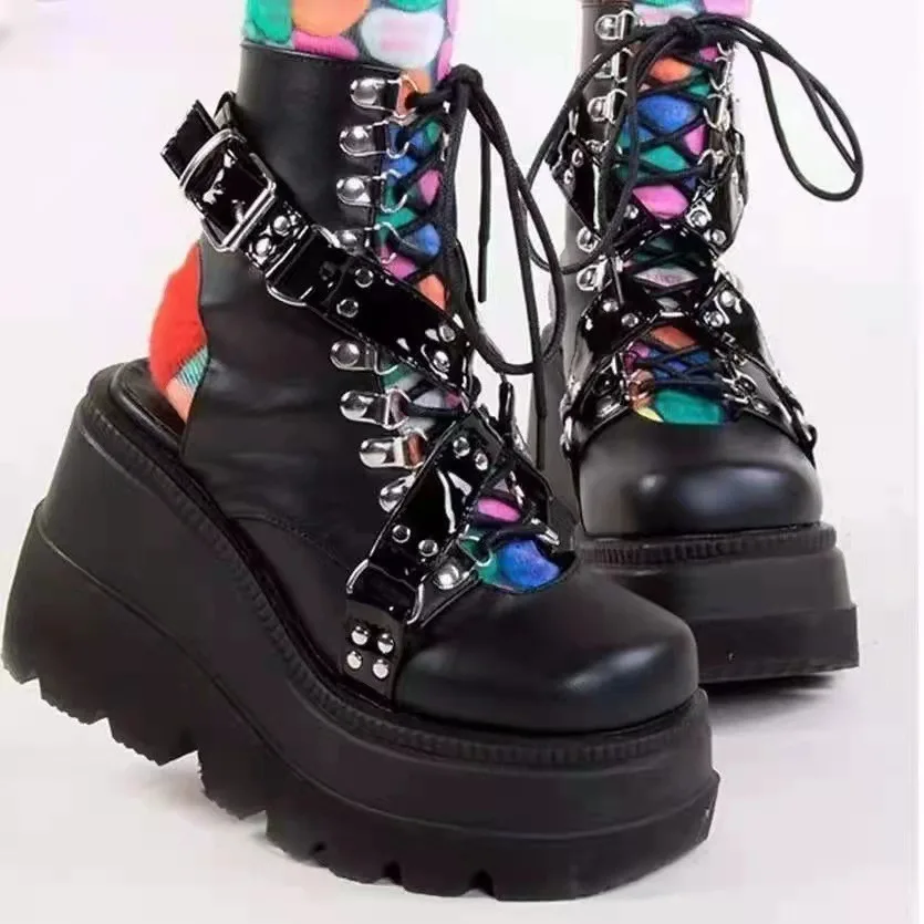 Women Punk Gothic Wedge Sandals Female Spring Summer Platform Lace Up Shoes Ladies Fashion Comfort Thick Heel Buckle Ankle Boots
Women Punk Gothic Wedge Sandals Female Spring Summer Platform Lace Up Shoes Ladies Fashion Comfort Thick Heel Buckle Ankle Boots