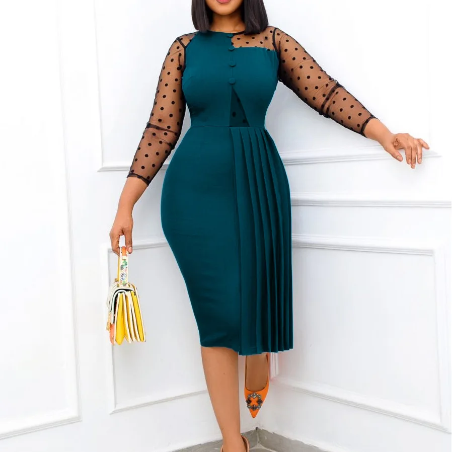 Womenswear fashion mesh panels slim fit hip split African plus-size dress
Womenswear fashion mesh panels slim fit hip split African plus-size dress