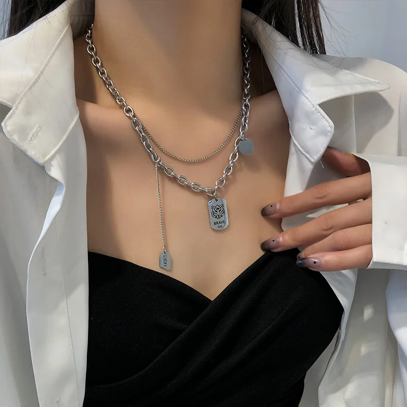 Tiger Necklace Female Titanium Steel No Fading Hip Hop Tiger Year Accessories Men's Sweater Chain
Tiger Necklace Female Titanium Steel No Fading Hip Hop Tiger Year Accessories Men's Sweater Chain