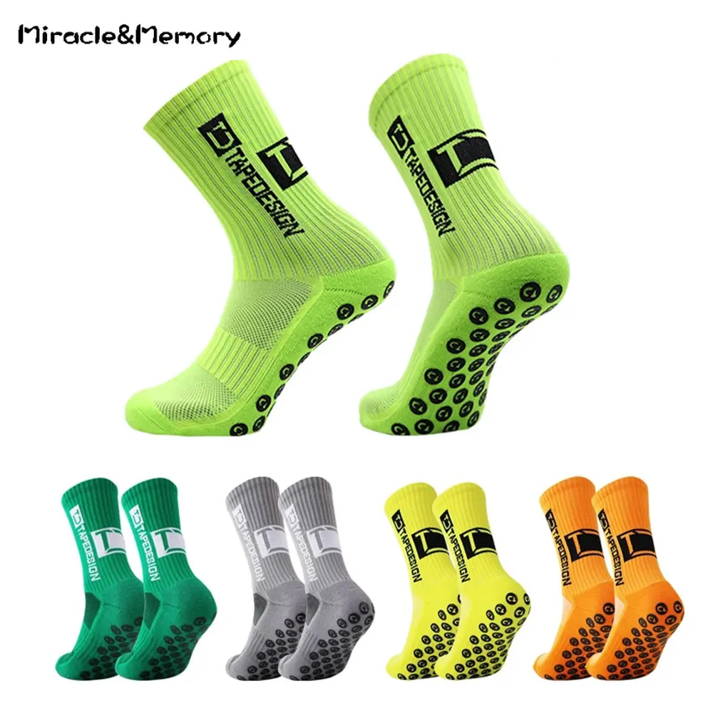 6Pairs/Lot New Anti Slip Tapedesign Football Socks Mid Calf Non-Slip Soccer Sport Cycling Sports Mens Sock EU38-44
6Pairs/Lot New Anti Slip Tapedesign Football Socks Mid Calf Non-Slip Soccer Sport Cycling Sports Mens Sock EU38-44