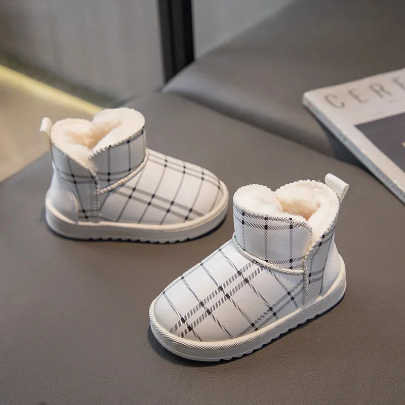 Children's Winter Boots for Girls Snow Boots Kids Waterproof Girls' Shoes Girl's Boot Children's Sneakers Boy Girls' Rubber Shoe 
Children's Winter Boots for Girls Snow Boots Kids Waterproof Girls' Shoes Girl's Boot Children's Sneakers Boy Girls' Rubber Shoe