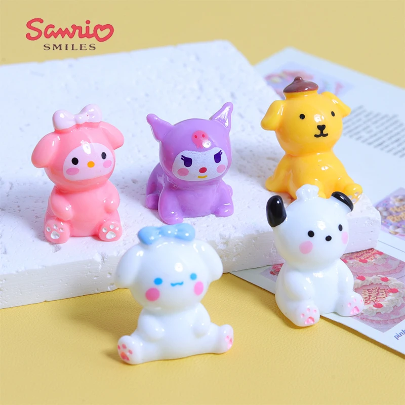 5 шт. Kawaii Sanrio DIY аксессуары Kuromi My Melody Cinnamoroll аниме милый телефонный брелок декоративные подарки игрушки для девочек
5 шт. Kawaii Sanrio DIY аксессуары Kuromi My Melody Cinnamoroll аниме милый телефонный брелок декоративные подарки игрушки для девочек