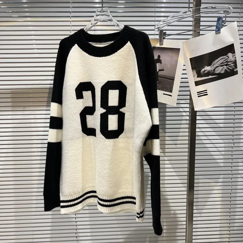 PREPOMP 2022 Spring New Arrival Long Sleeve Round Collar Black White Patchwork Loose Sweater Women Knitting Pullover GD643
PREPOMP 2022 Spring New Arrival Long Sleeve Round Collar Black White Patchwork Loose Sweater Women Knitting Pullover GD643
