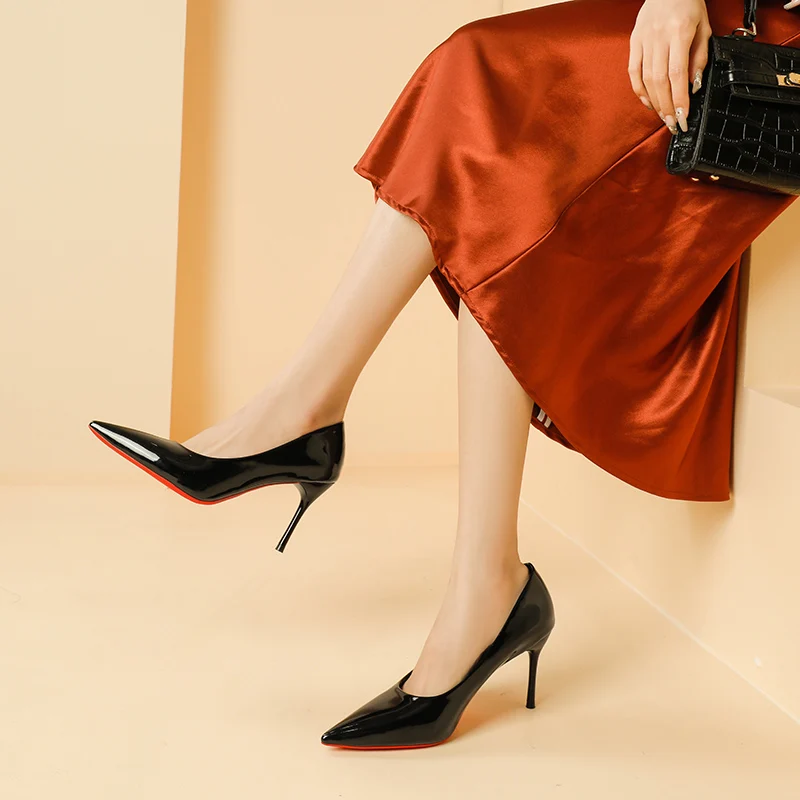 2023 Mature Ladies Shoes Slip-on Glossy Women's Pumps Pointed Toe Super Thin Heels High Heel Pump Women Party Shoes Ladies
2023 Mature Ladies Shoes Slip-on Glossy Women's Pumps Pointed Toe Super Thin Heels High Heel Pump Women Party Shoes Ladies