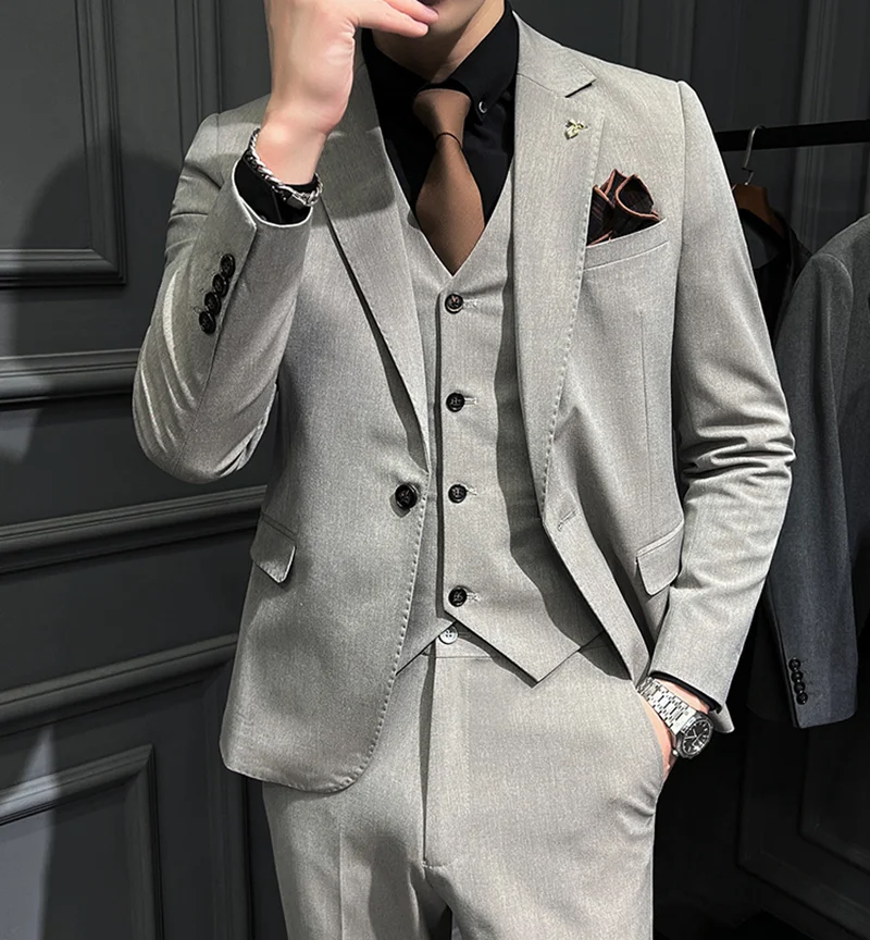 Boutique (Blazer + Vest + Trousers) Italian Style Elegant Fashion Business Casual Gentleman Comfortable Formal Suit 3-piece Set
Boutique (Blazer + Vest + Trousers) Italian Style Elegant Fashion Business Casual Gentleman Comfortable Formal Suit 3-piece Set