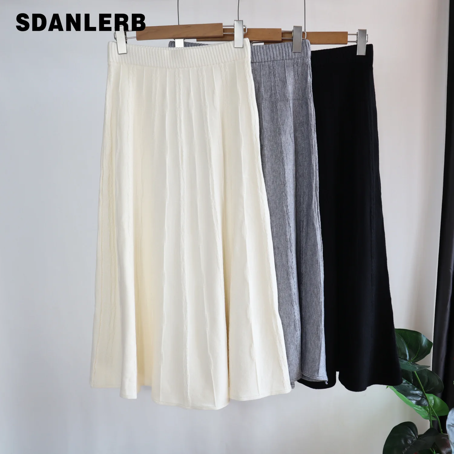Knitted Skirt 2021 Autumn and Winter New High Waist Korean Style Skirt Mid-Length Temperament Wild Wool Skirt Fashion Faldas
Knitted Skirt 2021 Autumn and Winter New High Waist Korean Style Skirt Mid-Length Temperament Wild Wool Skirt Fashion Faldas