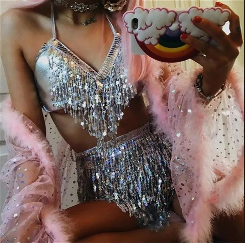 Luxury Sexy Tassel Sequin Beaded Body Chain Skirt Chain Sling Women's Shiny Crystal Underwear Jewelry Bikini Bra Waist Chain
Luxury Sexy Tassel Sequin Beaded Body Chain Skirt Chain Sling Women's Shiny Crystal Underwear Jewelry Bikini Bra Waist Chain
