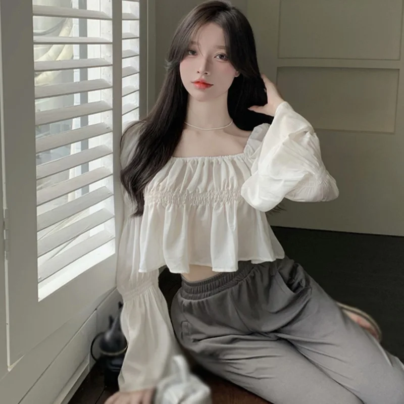 Blouses For Women Sweet Folds Slash Neck Solid Elegant Shirt Flare Sleeve Chic Female All-match Spring Crop Tops Retro Sexy
Blouses For Women Sweet Folds Slash Neck Solid Elegant Shirt Flare Sleeve Chic Female All-match Spring Crop Tops Retro Sexy