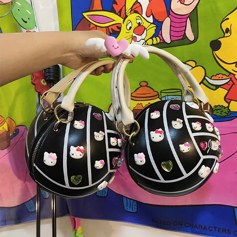 Hello Kt Anime Messenger Bag Sanrioed Kawaii Diamond Handbag Y2K Cartoon Coin Purse Ball Shape Personality Phone Storage Package
Hello Kt Anime Messenger Bag Sanrioed Kawaii Diamond Handbag Y2K Cartoon Coin Purse Ball Shape Personality Phone Storage Package