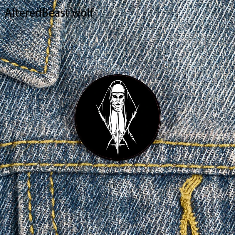 Horror Valak Printed Pin Custom cute Brooches Shirt Lapel teacher tote Bag backpacks Badge Cartoon gift brooches pins for women
Horror Valak Printed Pin Custom cute Brooches Shirt Lapel teacher tote Bag backpacks Badge Cartoon gift brooches pins for women