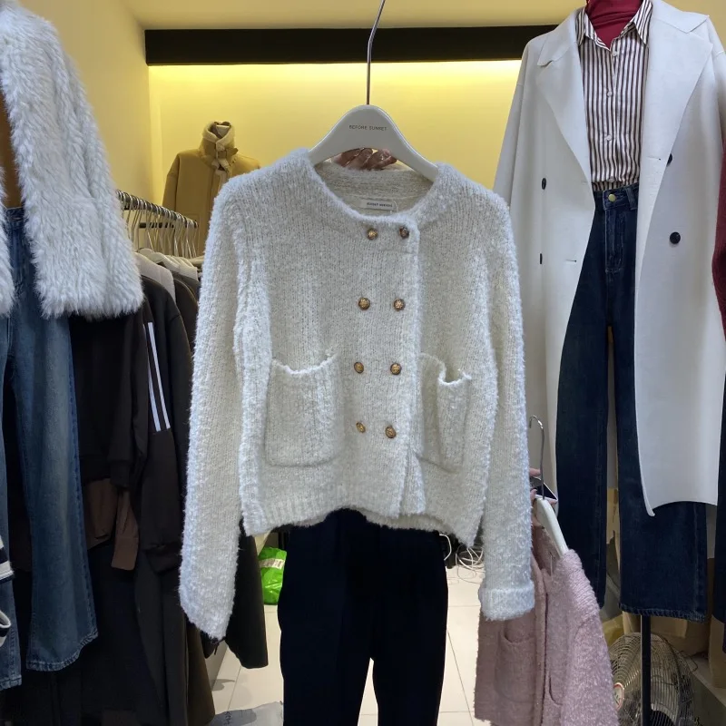 Vintage Double Breasted Knitted Outwear Women's O Neck Temperament Autumn Winter New Long Sleeve Sweater Cardigan Knitwear T425
Vintage Double Breasted Knitted Outwear Women's O Neck Temperament Autumn Winter New Long Sleeve Sweater Cardigan Knitwear T425