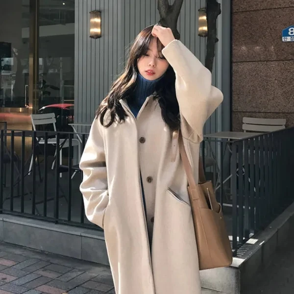 Korean Autumn Winter Fashion Woolen Coat 2022 Women's Retro Hepburn Single Breasted Loose Long Overcoat Solid Windbreaker
Korean Autumn Winter Fashion Woolen Coat 2022 Women's Retro Hepburn Single Breasted Loose Long Overcoat Solid Windbreaker