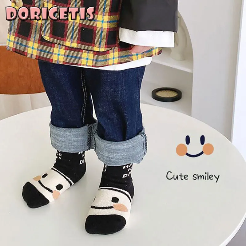 Детские носки из мягкого хлопка, утолщенные, сохраняют тепло, Женский комплект из 5 пар, детские дышащие зимние носки, новая распродажа 
Детские носки из мягкого хлопка, утолщенные, сохраняют тепло, Женский комплект из 5 пар, детские дышащие зимние носки, новая распродажа