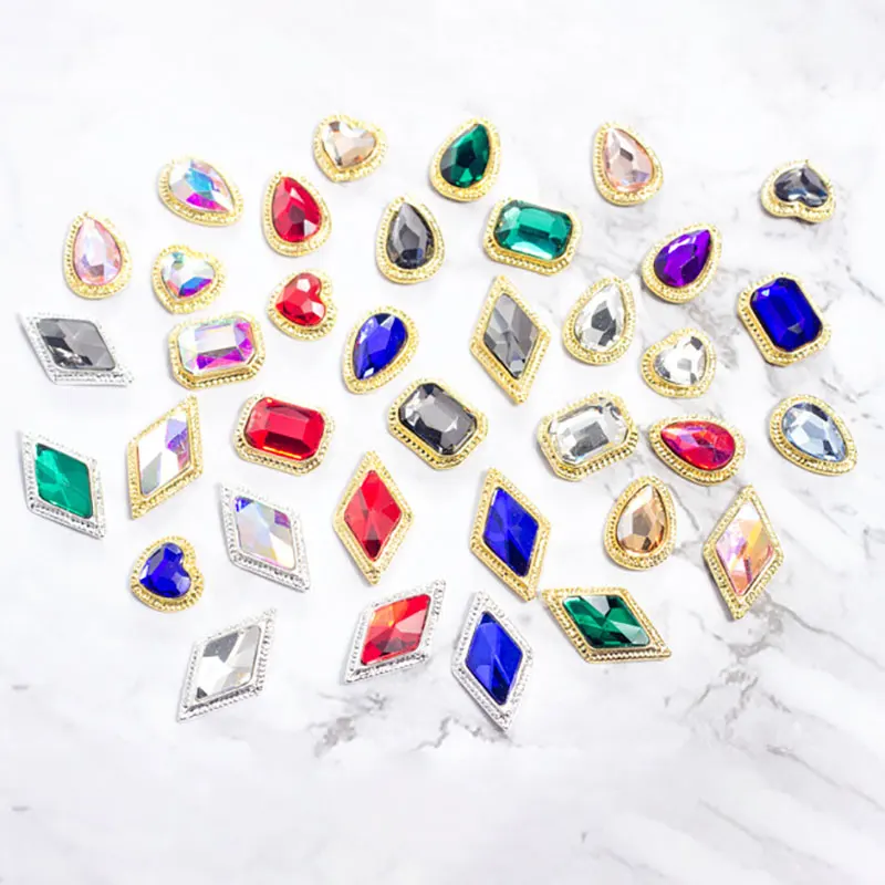 10pcs 7-12mm Size Nail Charms Gold-Plate Rhombus Glitter Rhinestones 8 Styles Shiny Alloy Jewelry Diamond Decorations Nail Arts
10pcs 7-12mm Size Nail Charms Gold-Plate Rhombus Glitter Rhinestones 8 Styles Shiny Alloy Jewelry Diamond Decorations Nail Arts