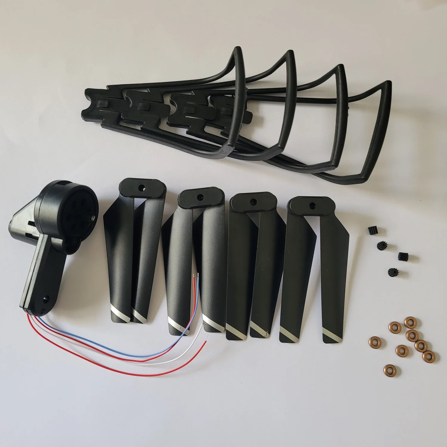 SG700 Wifi FPV Drone Original Spare Part Motor Arm Propeller Blade Protective Frame Bearing Plastic Gear Replacement Accessory
SG700 Wifi FPV Drone Original Spare Part Motor Arm Propeller Blade Protective Frame Bearing Plastic Gear Replacement Accessory