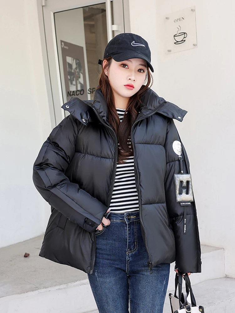 KBAT Women Winter Jacket Parka Thicke Warm Glossy Down Cotton Coat Female Short Jacket Korean Loose Puffer Cotton Mujer Coats
KBAT Women Winter Jacket Parka Thicke Warm Glossy Down Cotton Coat Female Short Jacket Korean Loose Puffer Cotton Mujer Coats