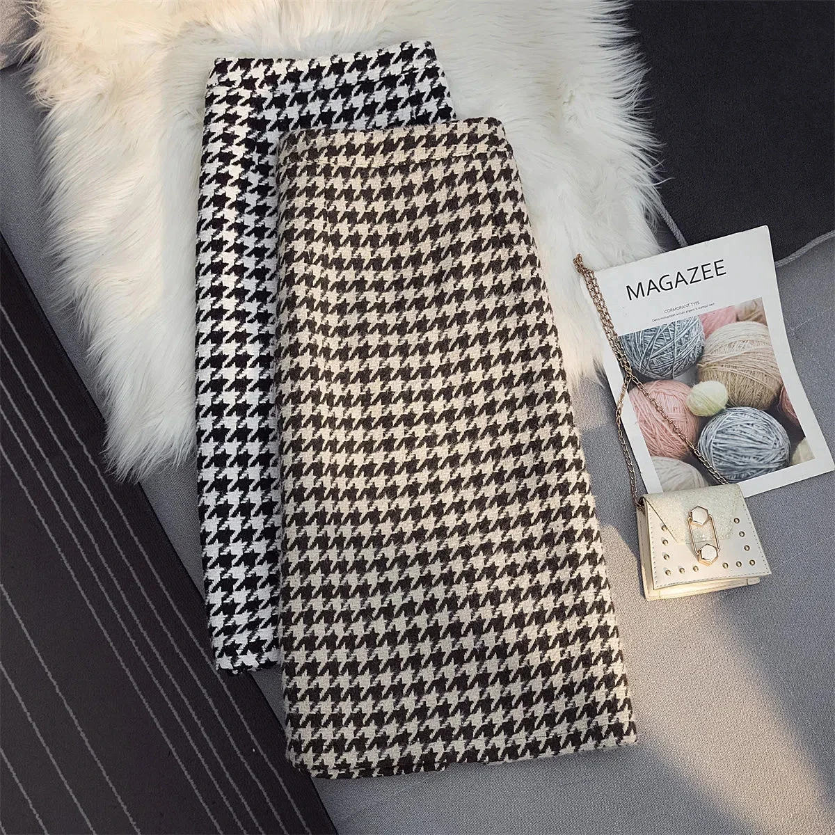 New Women Plaid Woolen Skirts Autumn Winter Harajuku Thickened High Waist Retro Skirt Office Work Female Split Midi Skirts
New Women Plaid Woolen Skirts Autumn Winter Harajuku Thickened High Waist Retro Skirt Office Work Female Split Midi Skirts