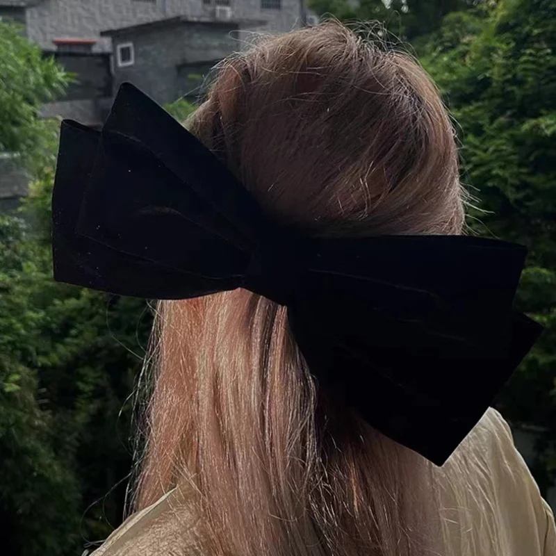 Women Large Bowknot Hair Clips Black Velvet Big Bow Barrettes Hairpin Clips for Women Girls Hair Accessories Headwear Hairgrips
Women Large Bowknot Hair Clips Black Velvet Big Bow Barrettes Hairpin Clips for Women Girls Hair Accessories Headwear Hairgrips