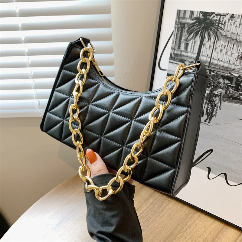 Women's Advanced Diamond Bag New Trend All-match Shoulder Bag Niche Chain Handbag Female Fashion Texture Shopping Bag
Women's Advanced Diamond Bag New Trend All-match Shoulder Bag Niche Chain Handbag Female Fashion Texture Shopping Bag