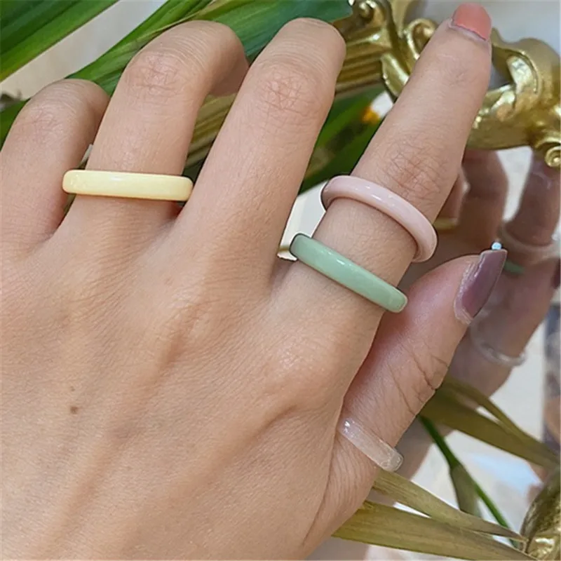 New Fashion Simple Transparent Colorful Geometric Round Resin Acrylic Smooth Ring For Women Men Summer Party Chic Jewelry Gifts
New Fashion Simple Transparent Colorful Geometric Round Resin Acrylic Smooth Ring For Women Men Summer Party Chic Jewelry Gifts